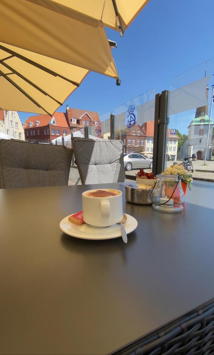 Hotel & Restaurant Christian IV Glueckstadt Exterior photo