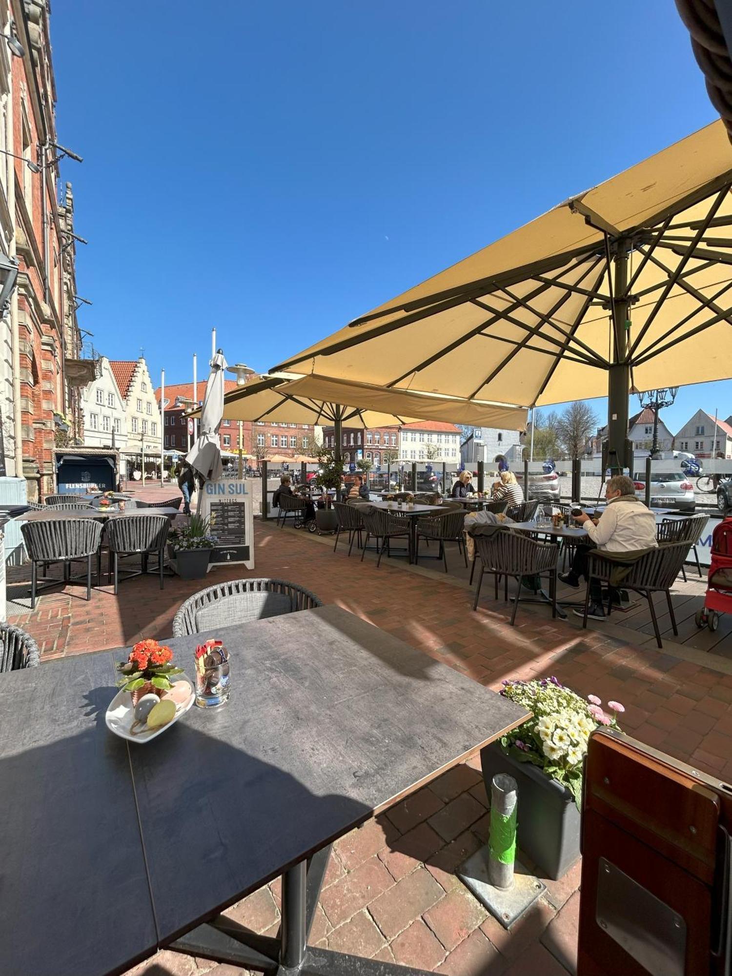 Hotel & Restaurant Christian IV Glueckstadt Exterior photo